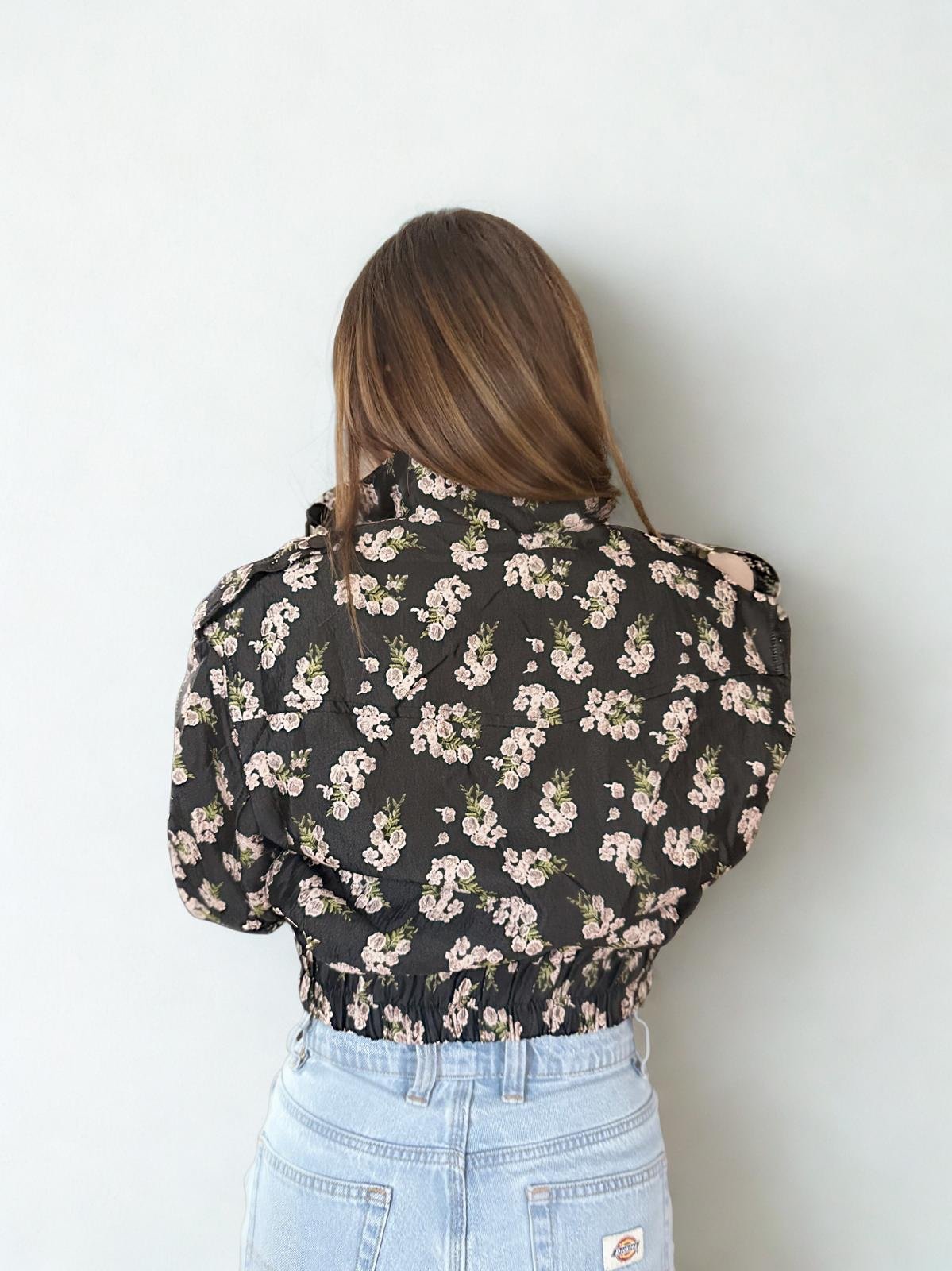Bombers Noir À Fleurs – Image 4